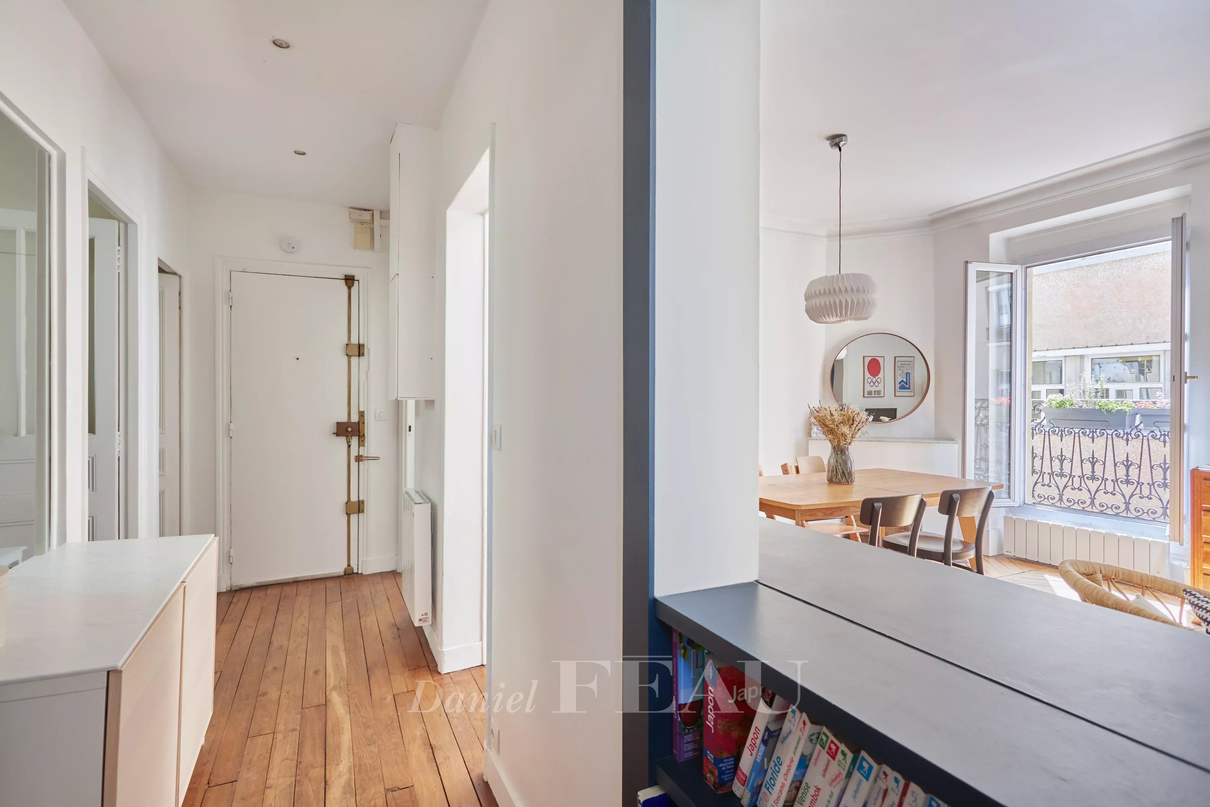 Sale Apartment Paris 17th