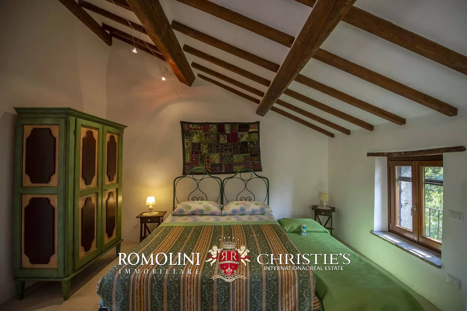 11 Bedroom Villa/Townhouse's Image 46