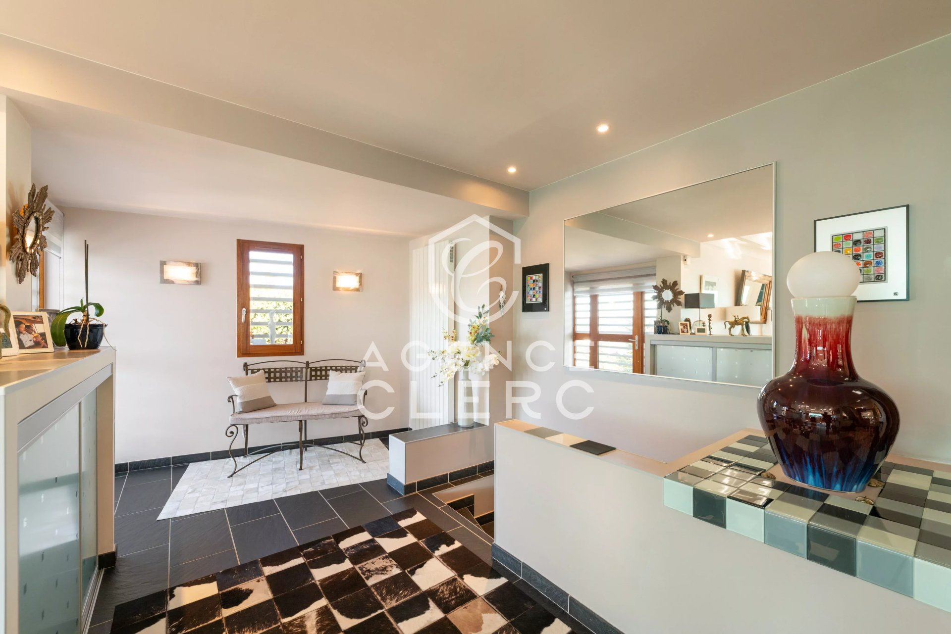 5 Bedroom Villa/Townhouse's Image 15