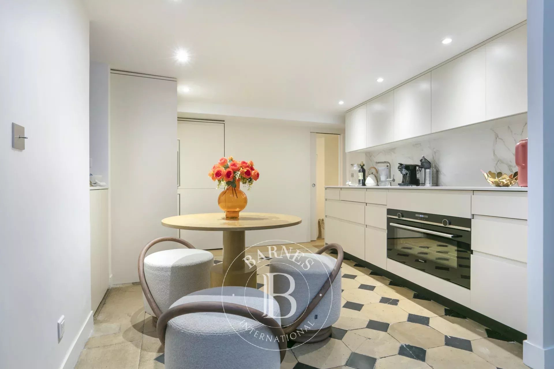 Daire Paris 6ème - picture 6