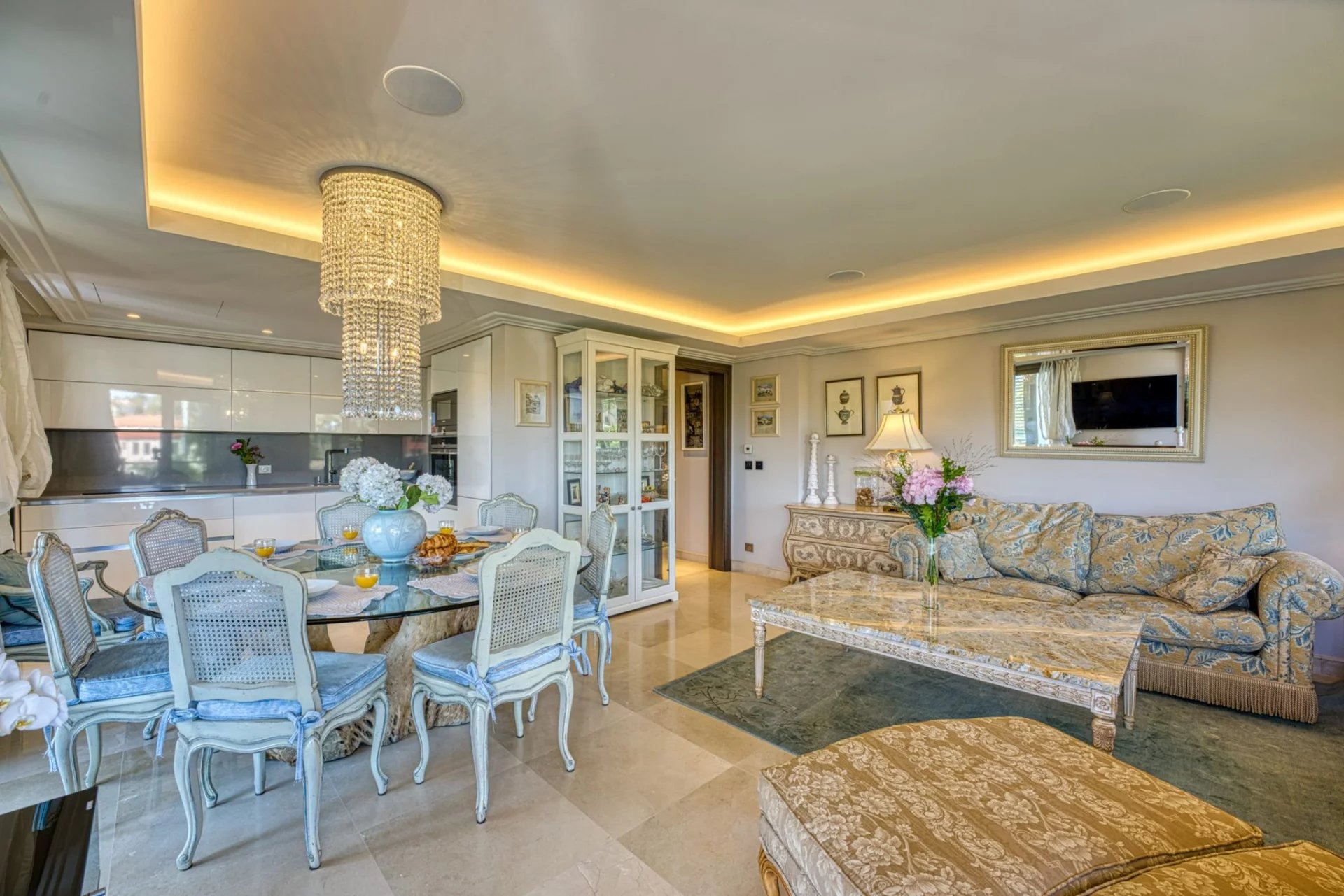Sale Apartment Antibes