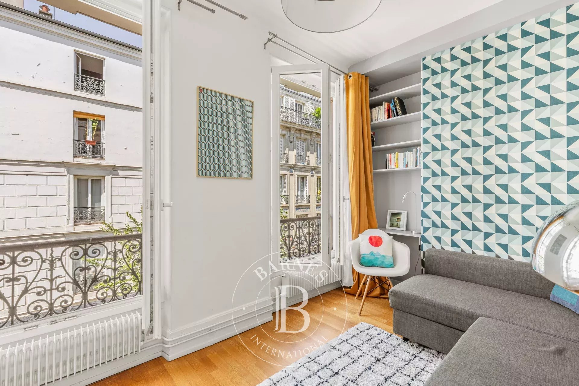 Daire Paris 10ème - picture 5