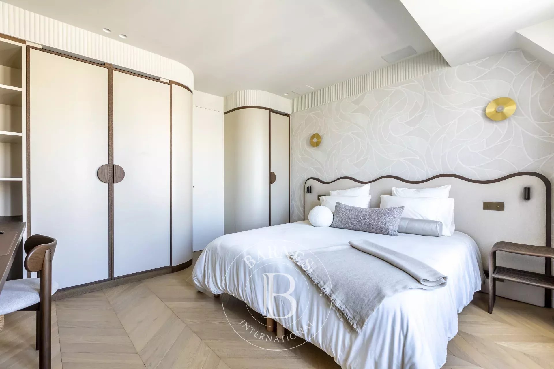 Daire Paris 8ème - picture 14