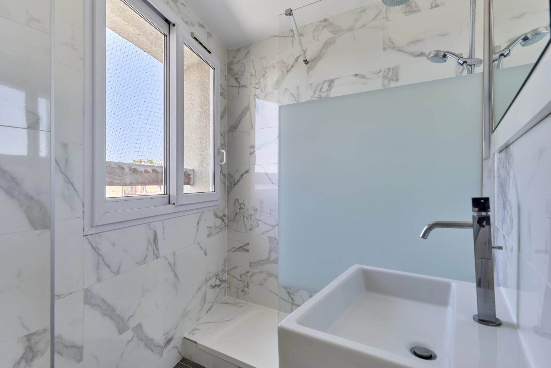 2 Bedroom Apartment/Flat's Image 3