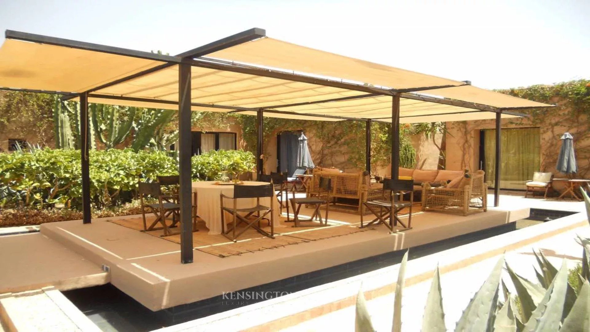 4 Bedroom Villa/Townhouse's Image 8