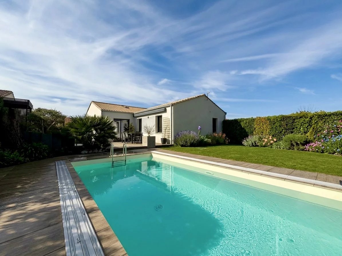 Maison - 4 pi&egrave;ces SAINT VIAUD