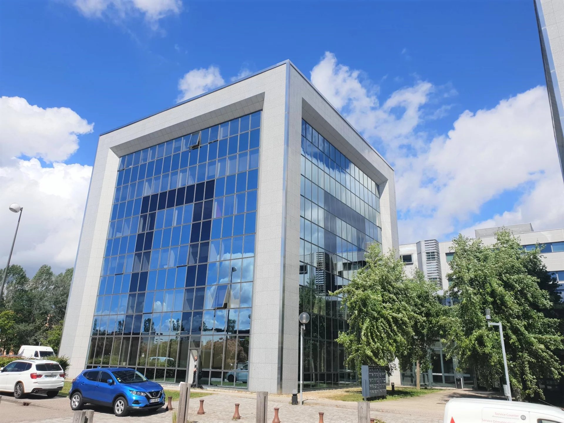 BUREAUX