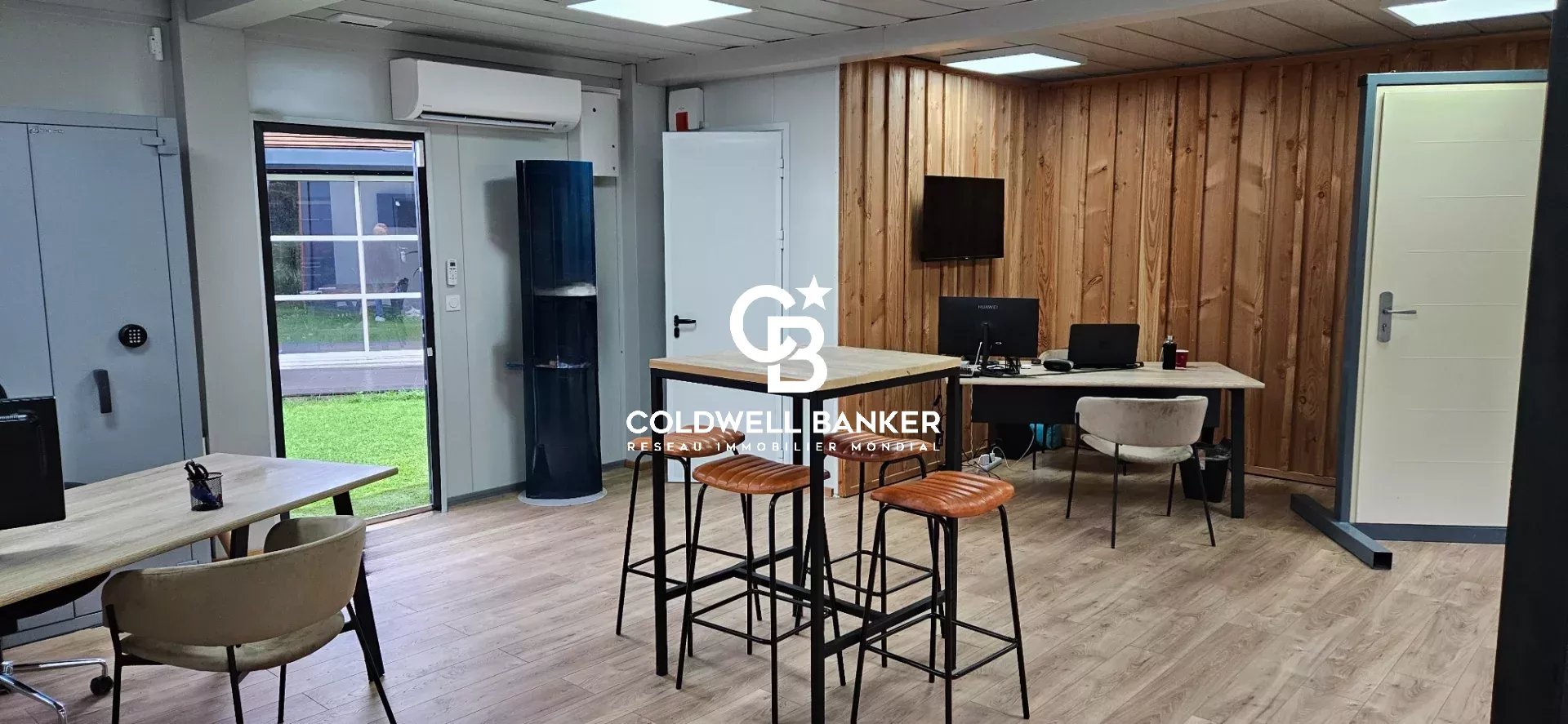 Agence immobilière de Silver Coast Int. Realty