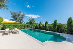 Beautiful family villa with sea view — photo 2 of 7