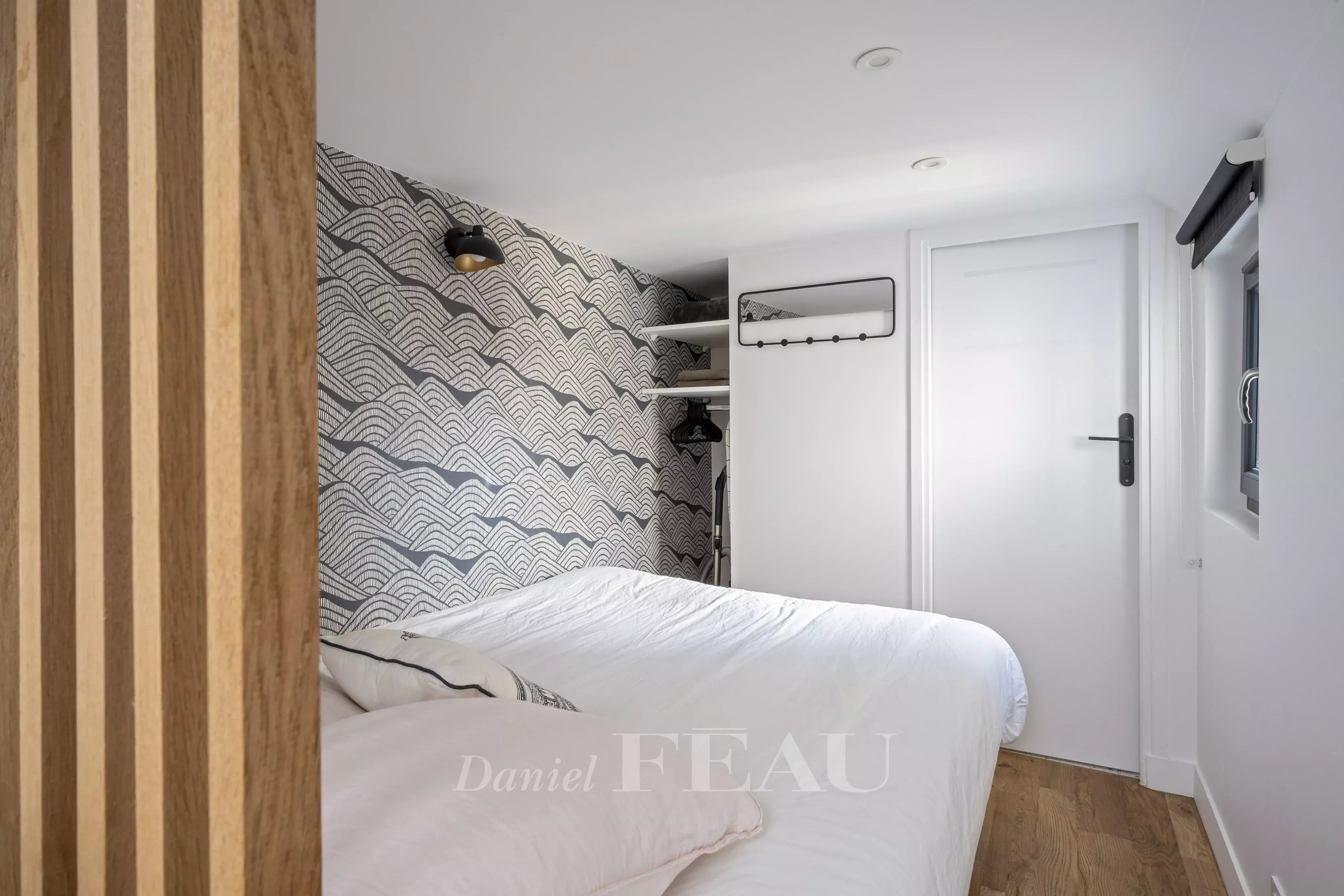 Sale Apartment Paris 1st