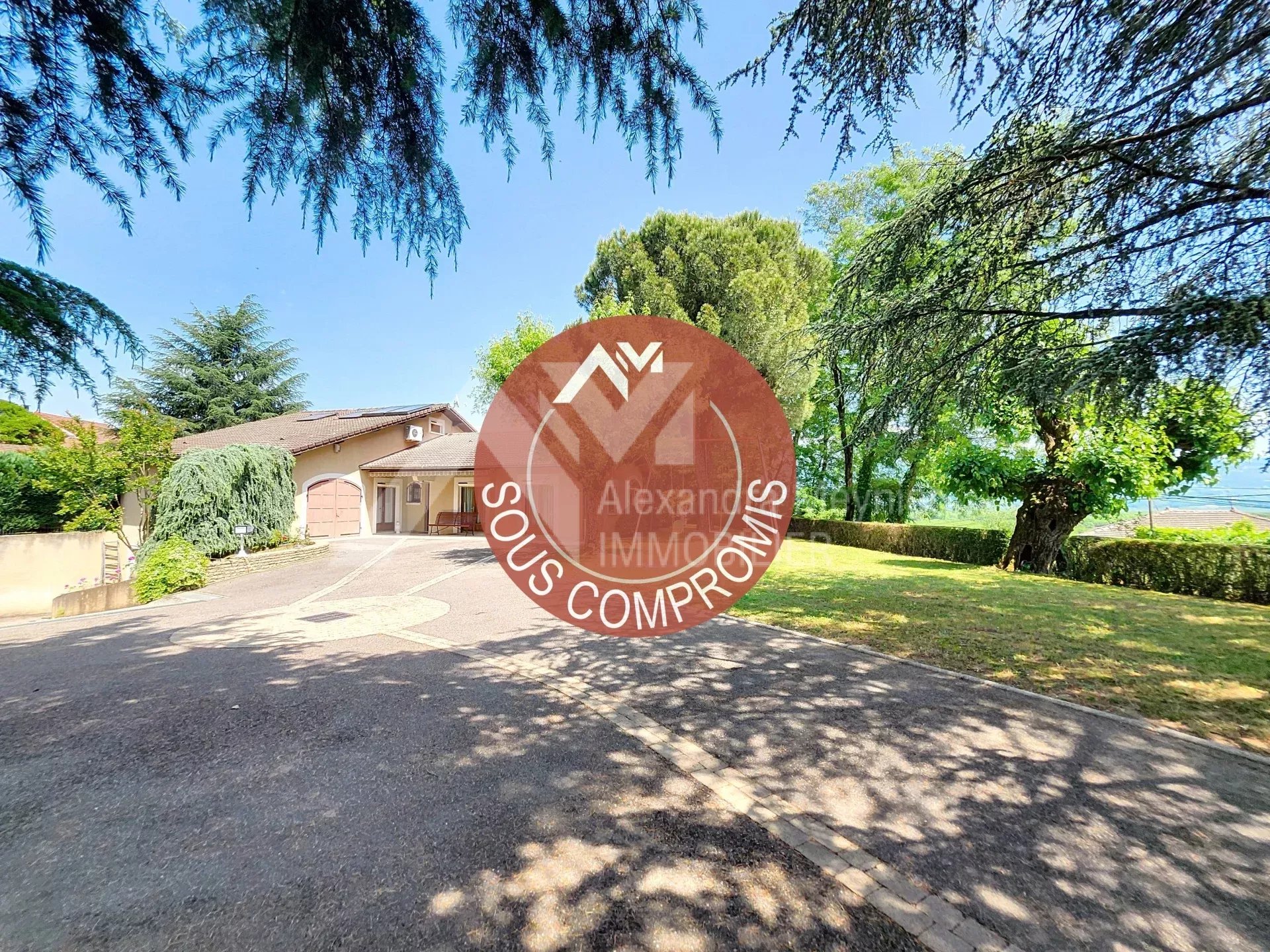 Agence immobilière de 