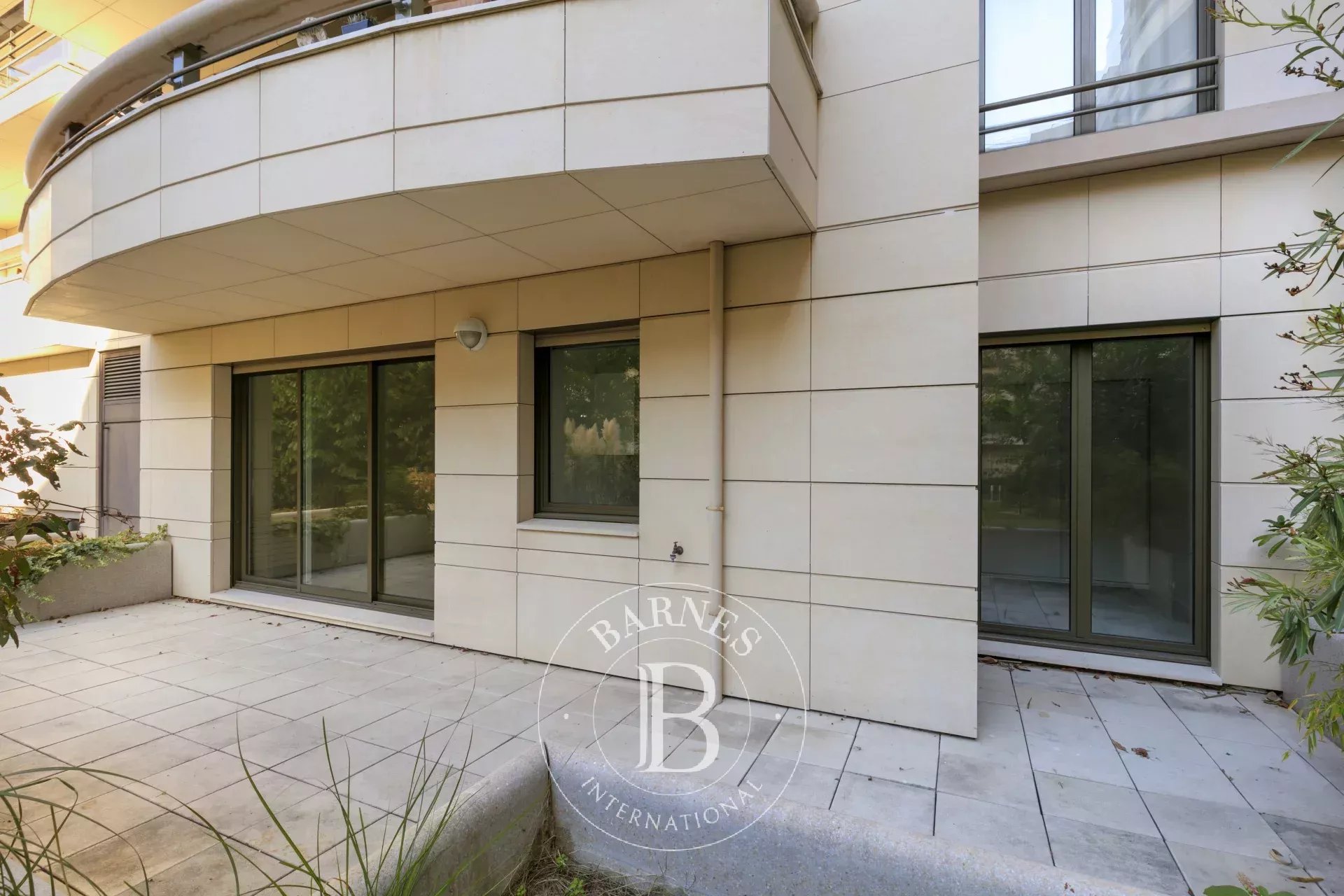 Daire Levallois-Perret - picture 9