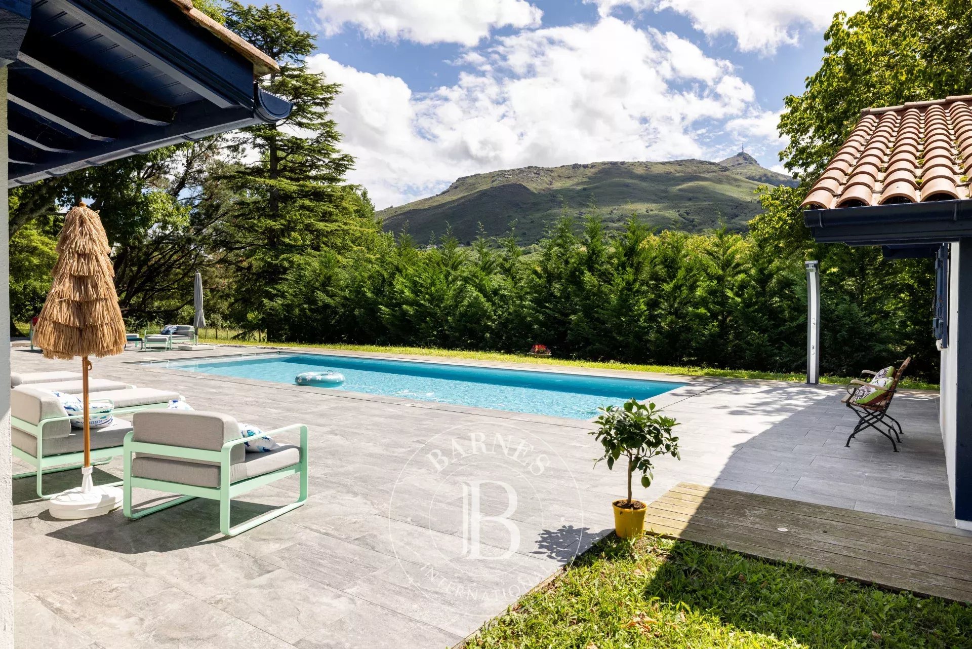 Maison Ascain  -  ref 86153299 (picture 2)