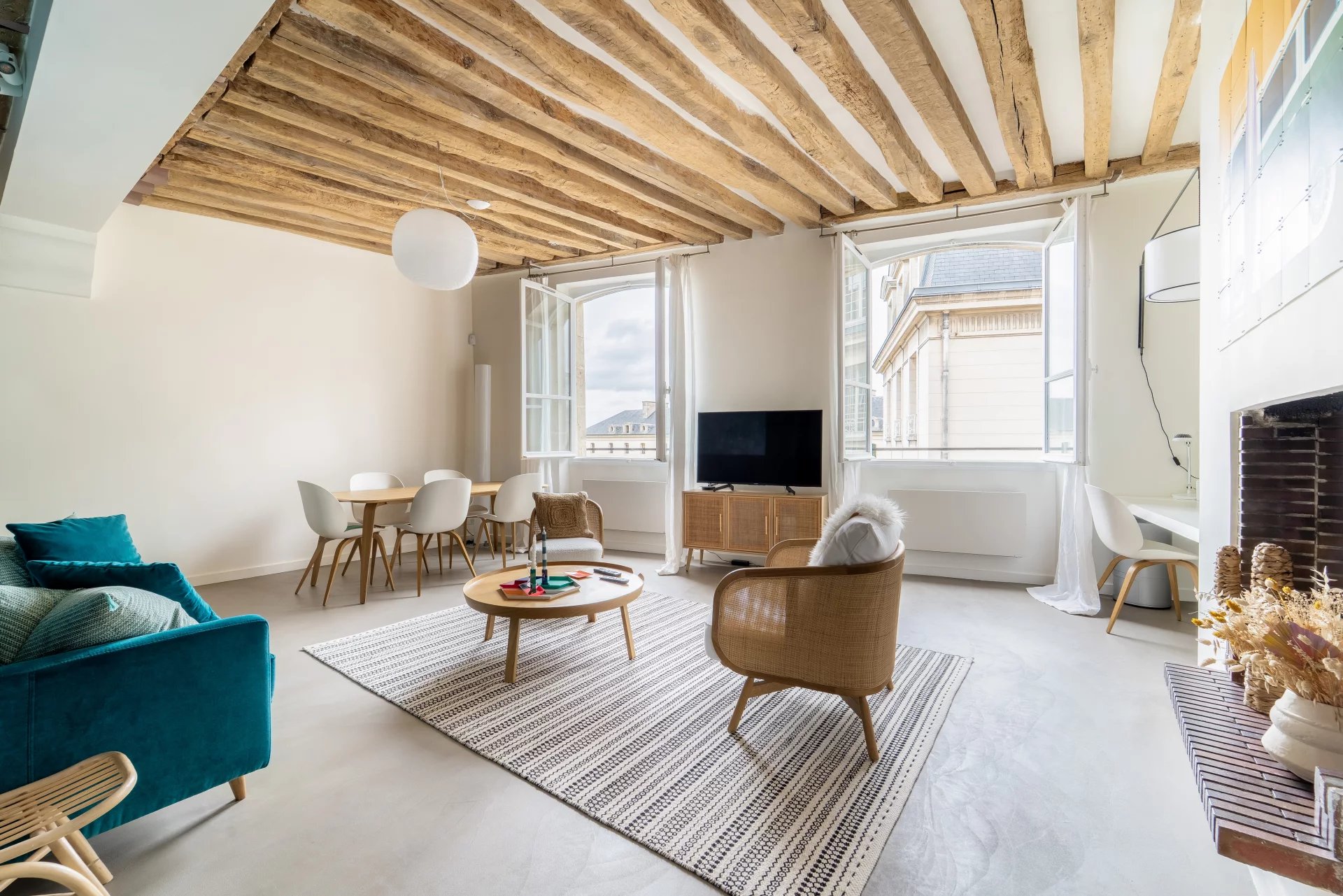 Sale Apartment Paris 5th