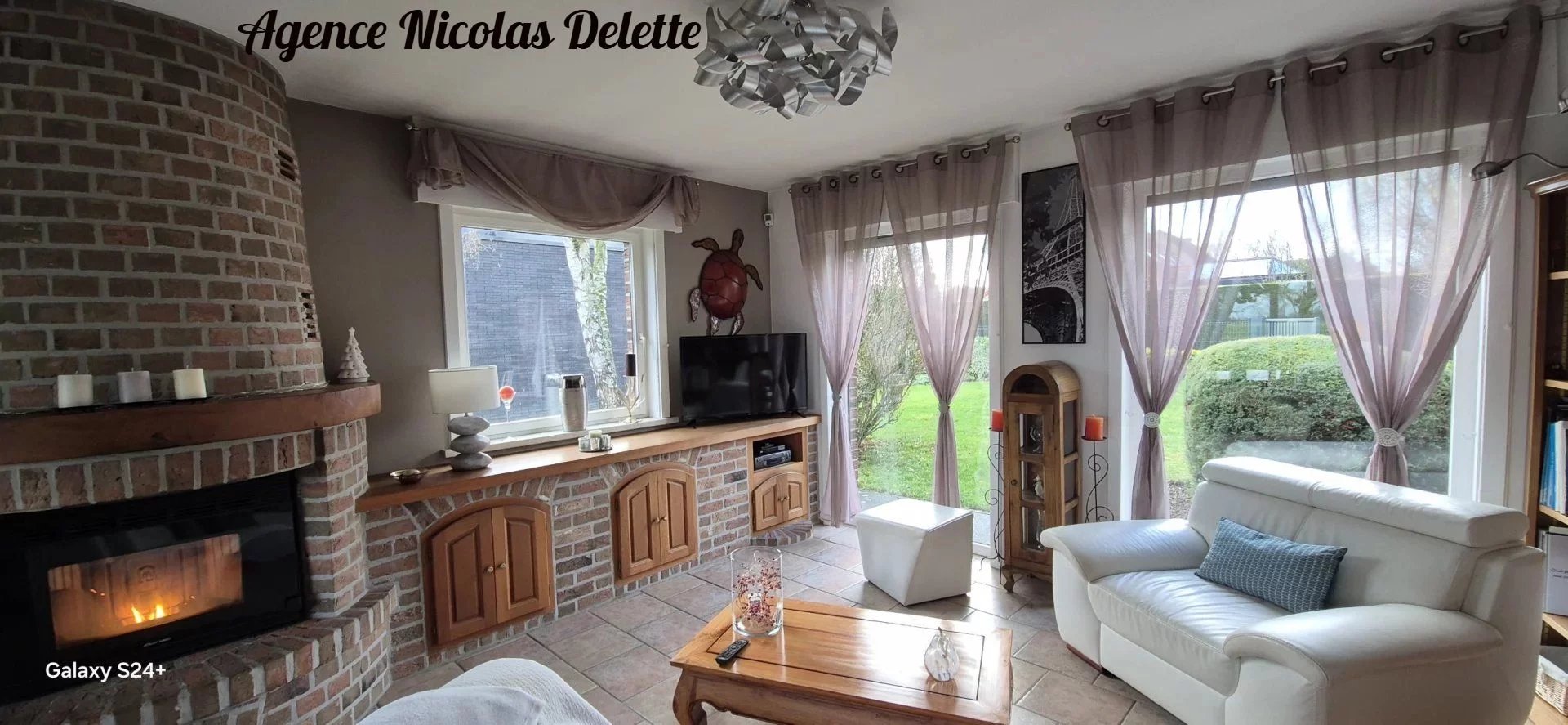 Agence immobilière de 