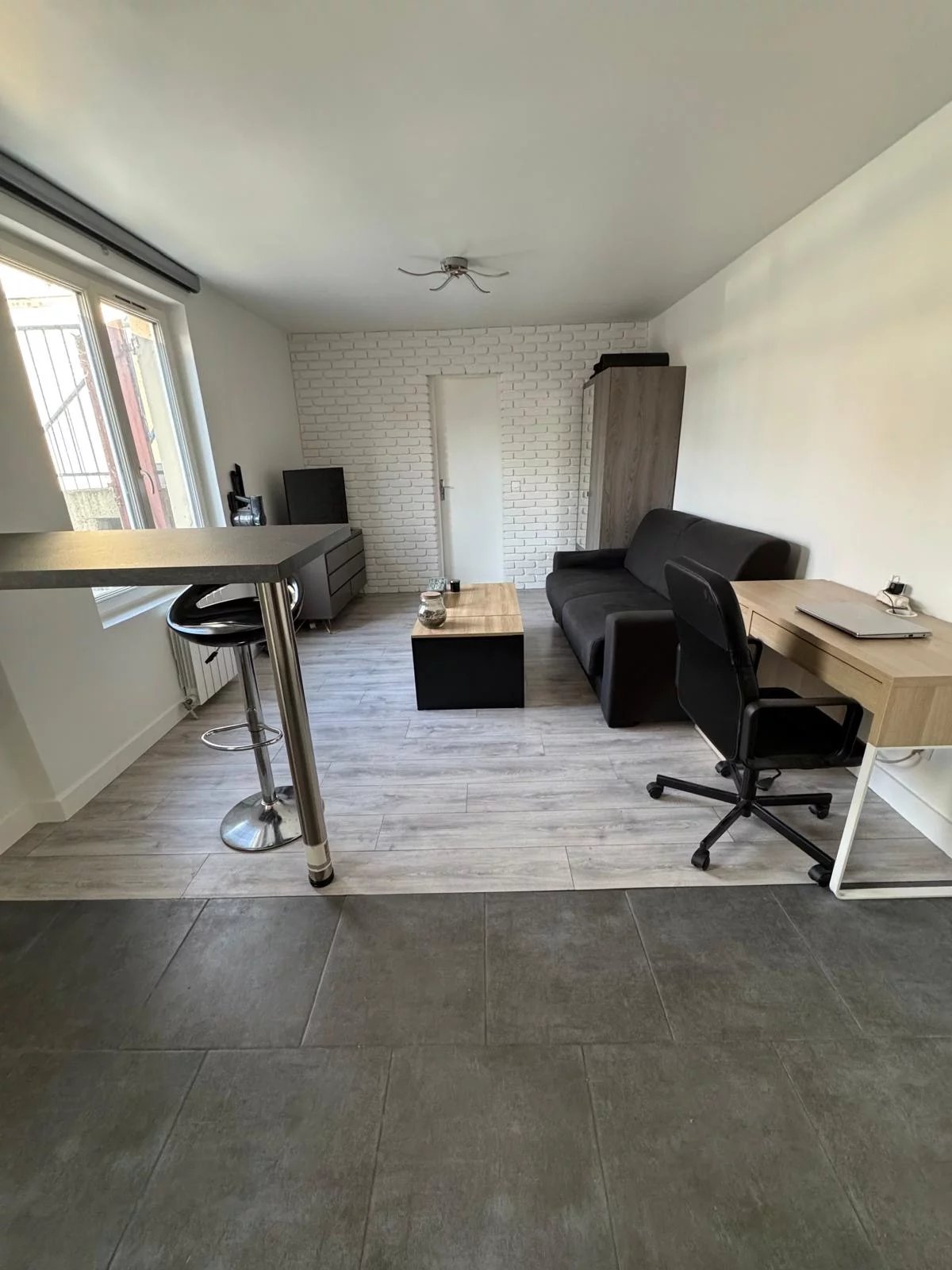 À vendre — Studio 25m² en parfait état — Saint-Maur-des-Fossés, Quartier Adamville - Photo 3