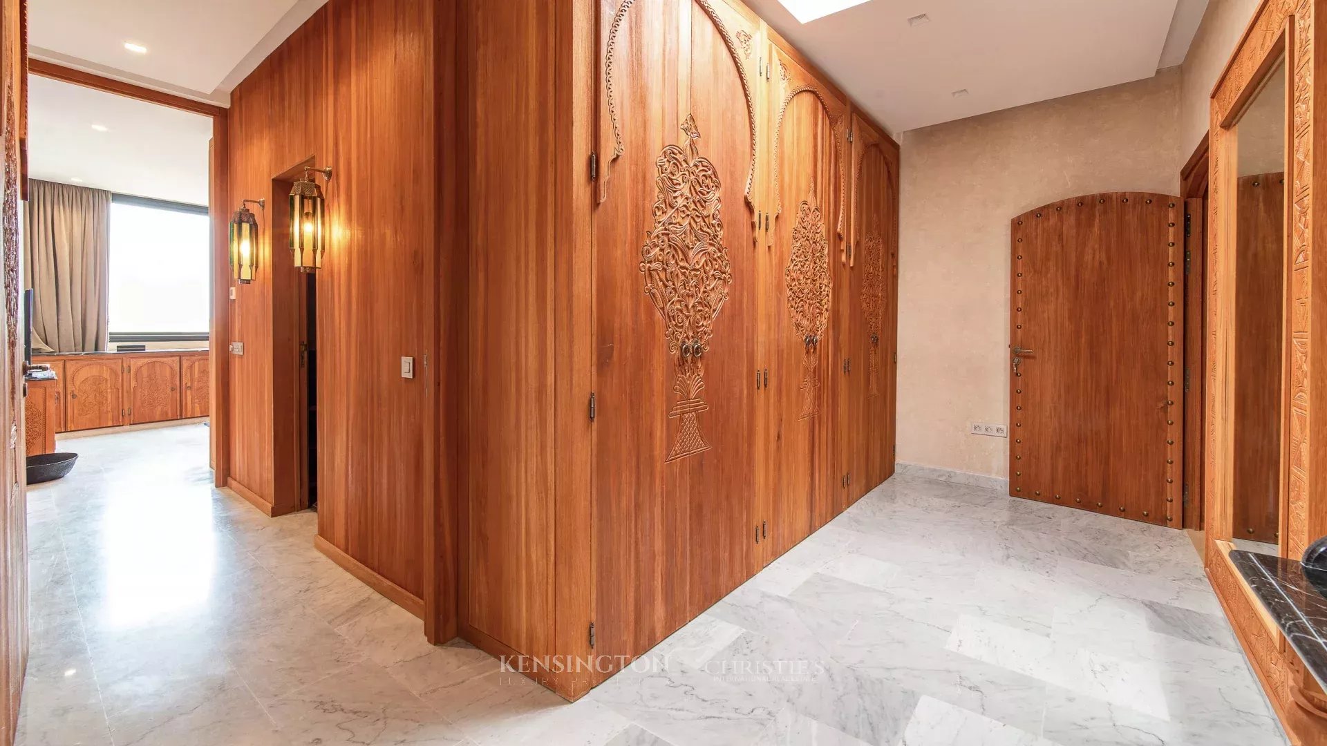 5 Bedroom Villa/Townhouse's Image 27