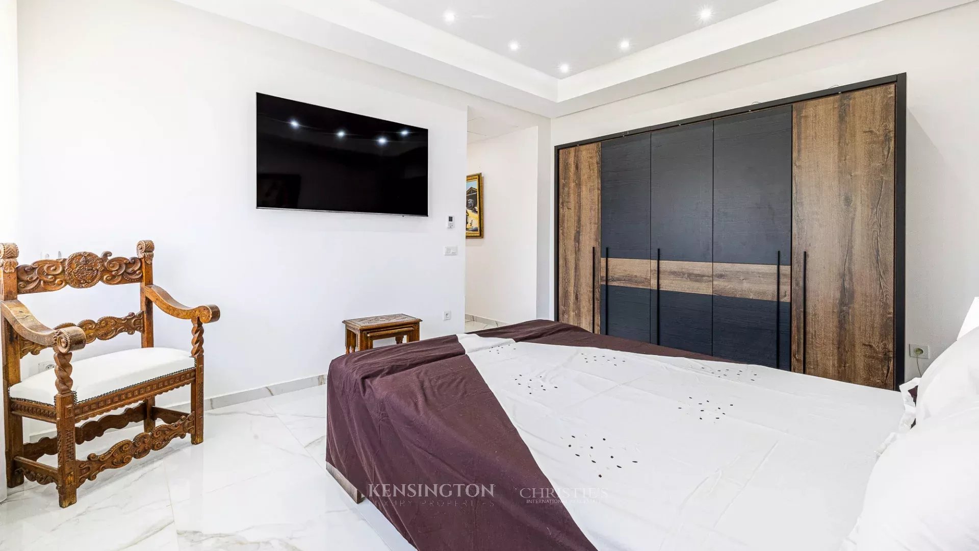 4 Bedroom Villa/Townhouse's Image 19