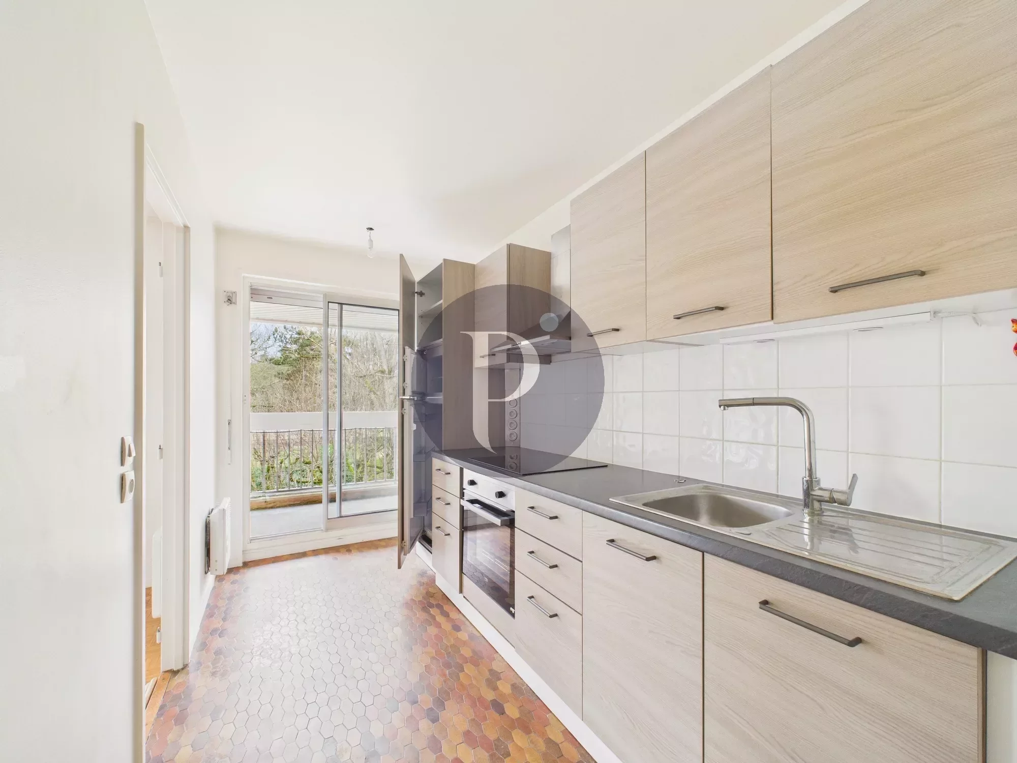 vente-appartement-3-pieces-verrieres-le-buisson-86519486