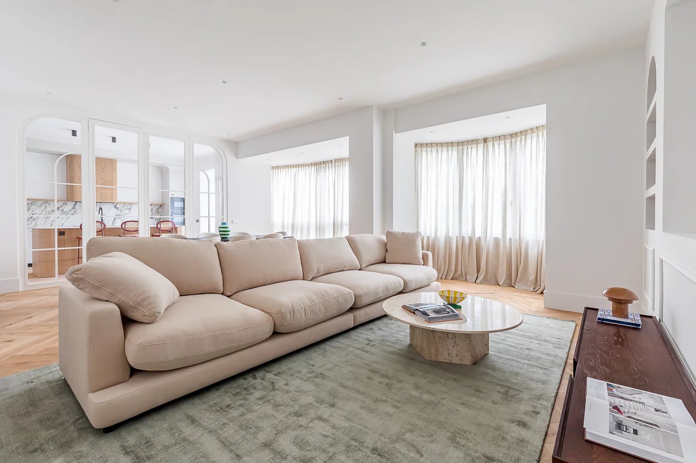 Elegance, spaciousness, and exclusivity in the heart of the Salamanca neighborhood