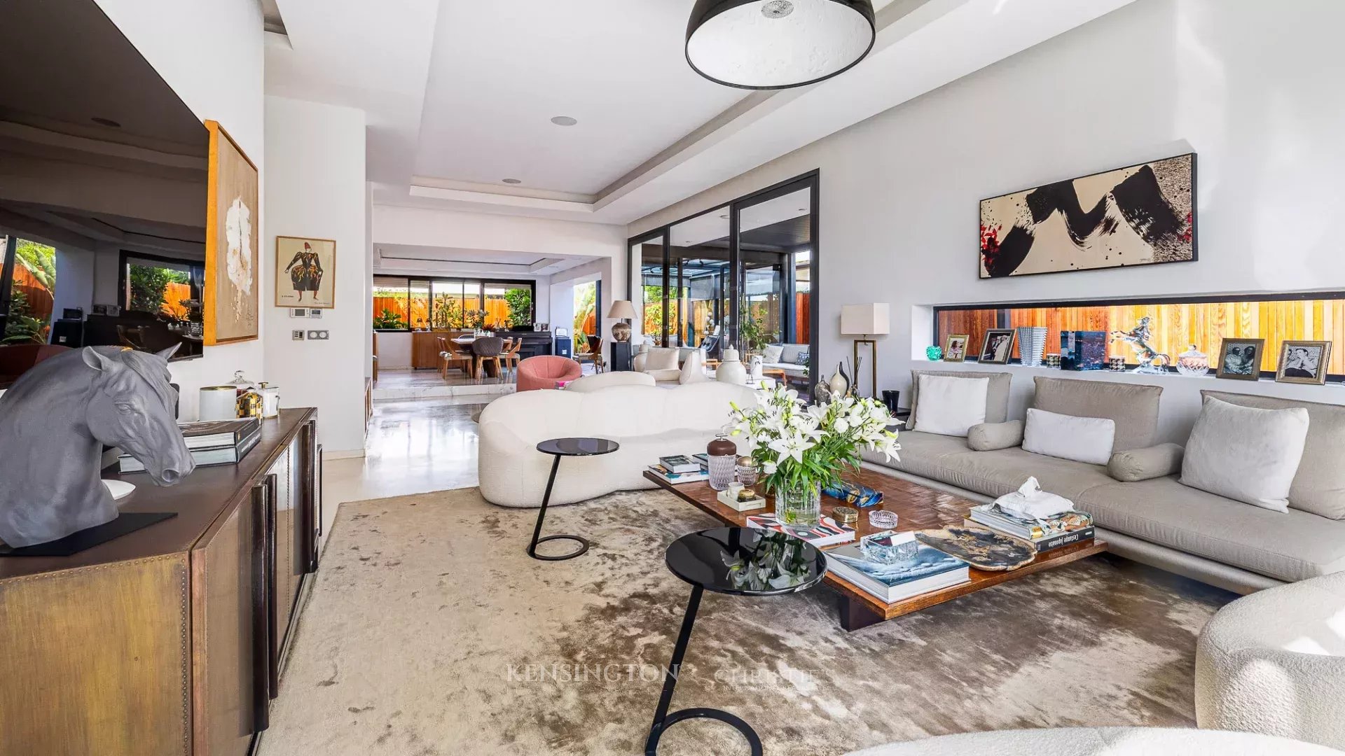 4 Bedroom Villa/Townhouse's Image 8