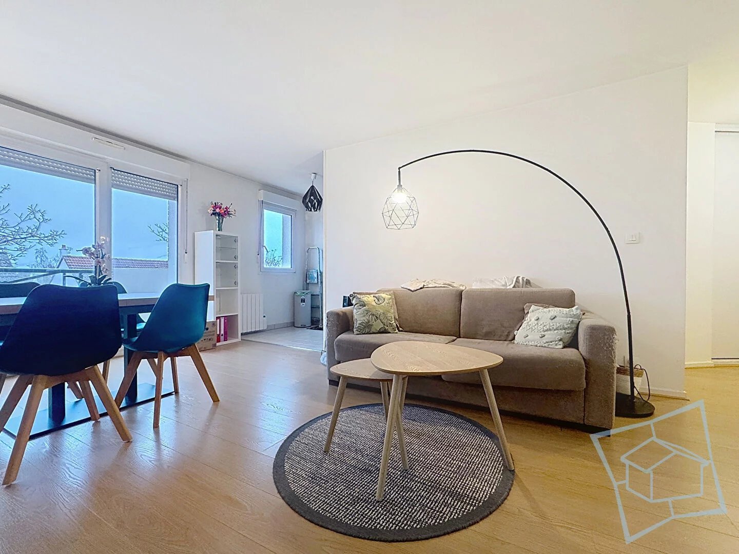 APPARTEMENT VOISINS LE BRETONNEUX - 2 pièce(s) - 47.88 m2