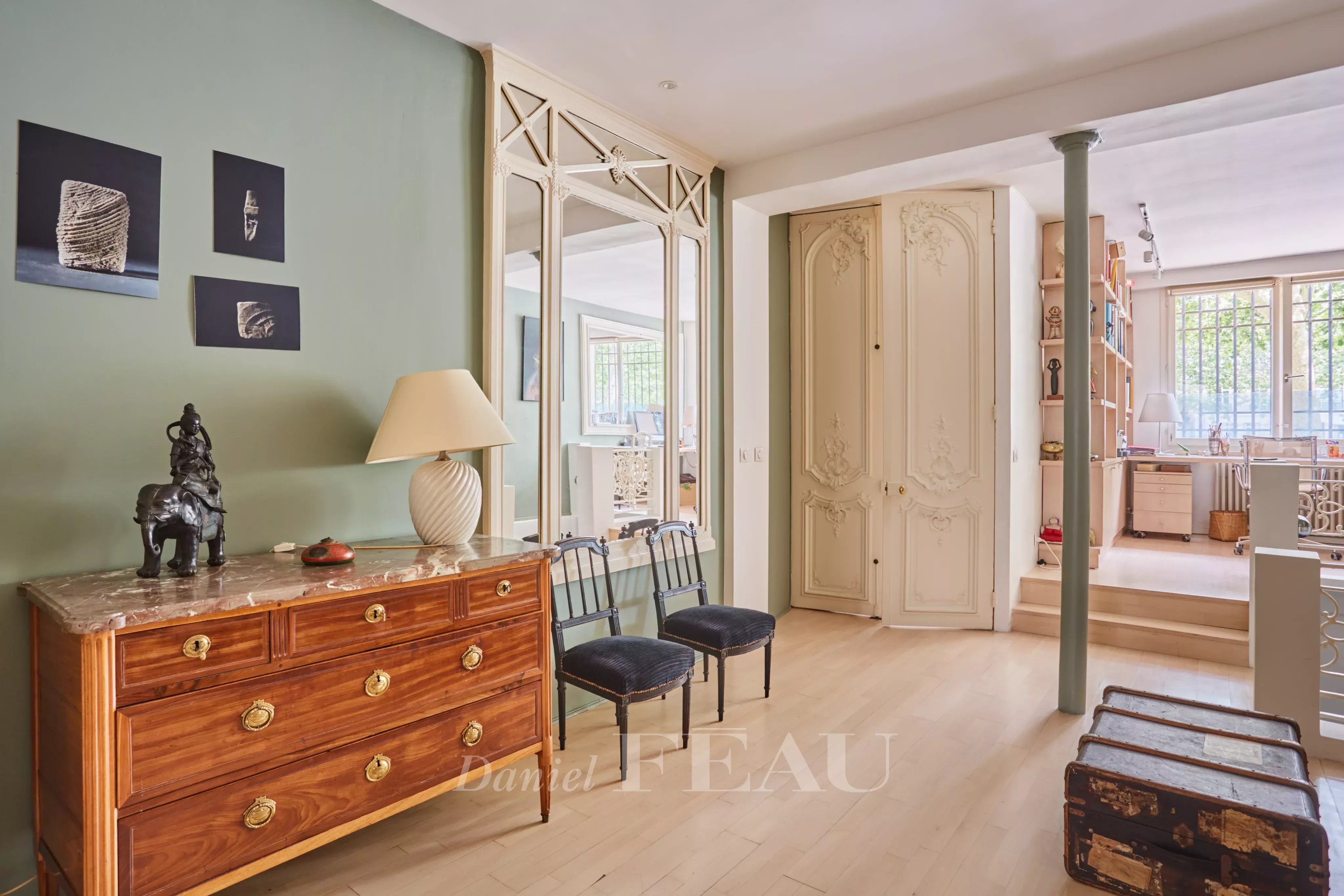 Sale Apartment Paris 7th