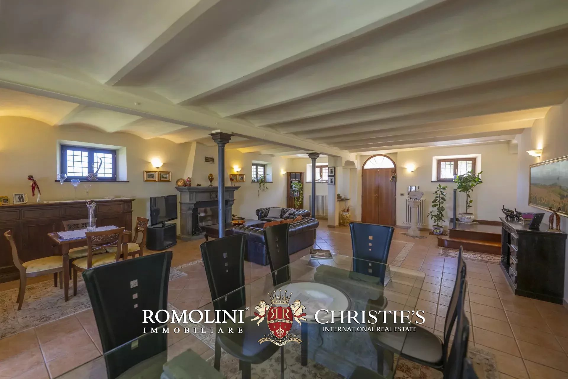 4 Bedroom Villa/Townhouse's Image 29