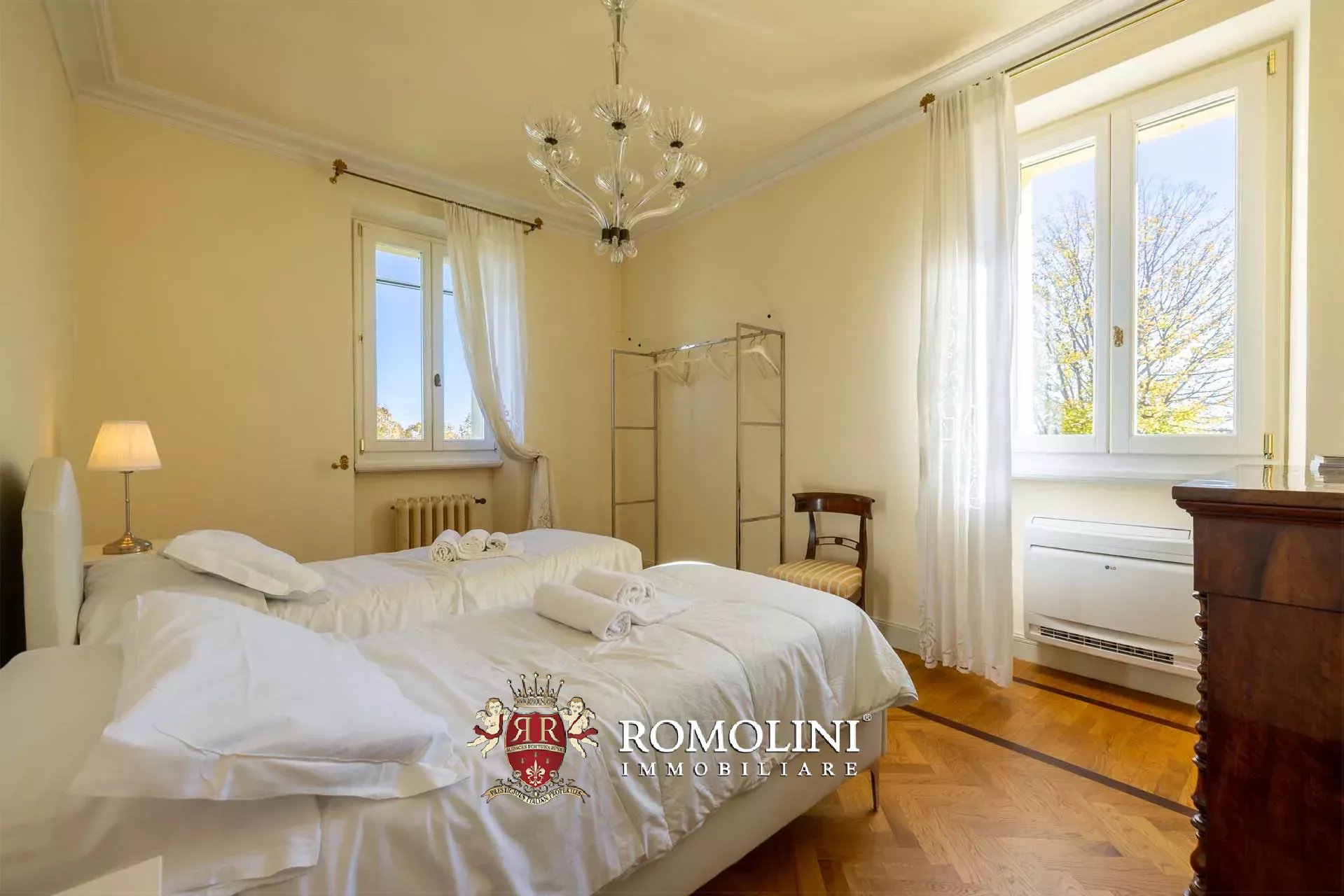 12 Bedroom Villa/Townhouse's Image 69