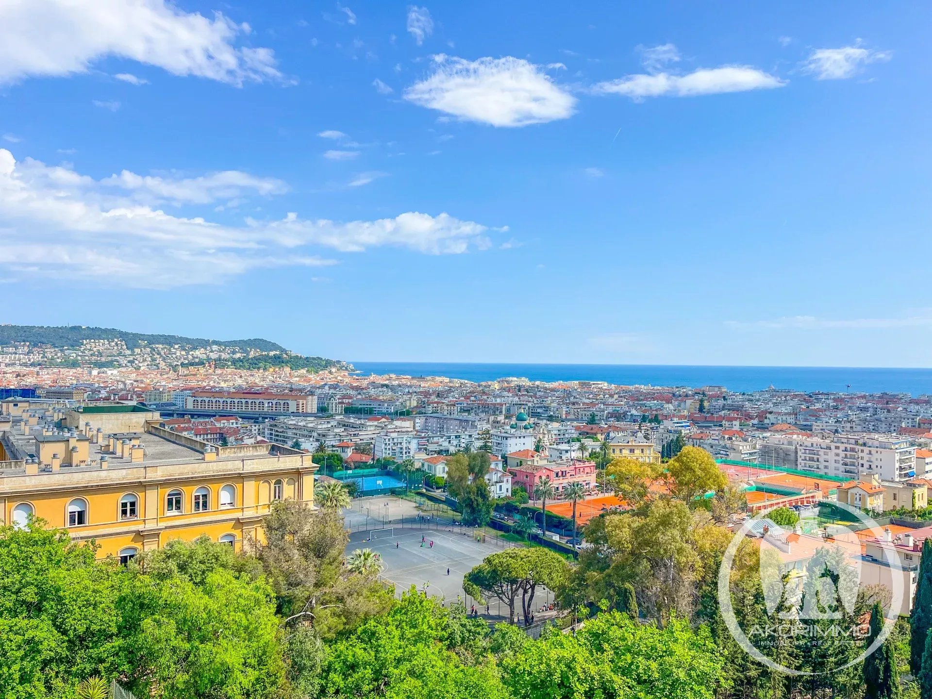 NICE PARC IMPERIAL - APPARTEMENT 3 PIECES DE 73,47 M² A VENDRE - VUE MER VILLE PANORAMIQUE PISCINE  - DOUBLE PARKING EN SS - CAVE