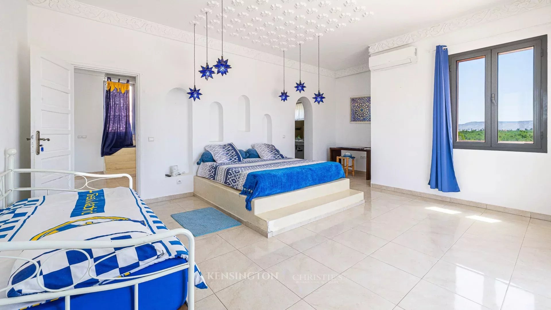 7 Bedroom Villa/Townhouse's Image 44