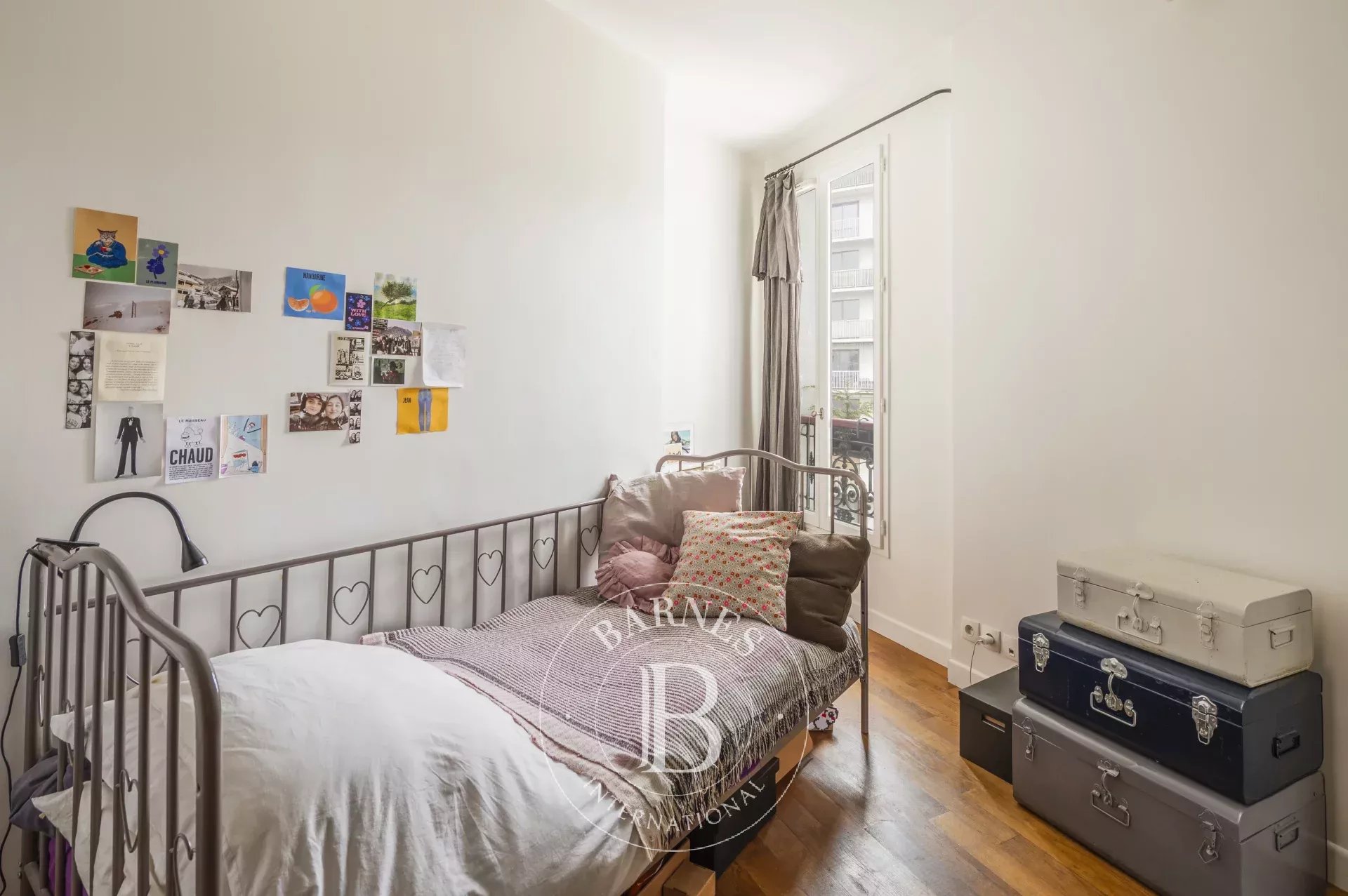 Daire Paris 18ème - picture 17