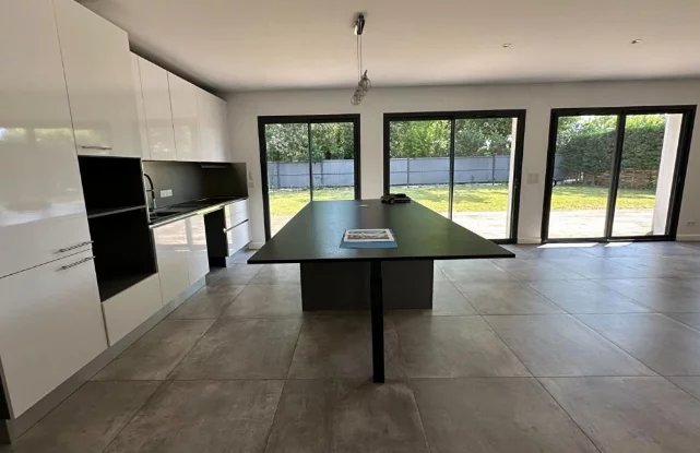Achat Maison T6 à Mérignac (33700) - 138m²