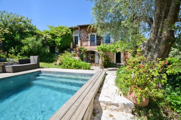 Villa in Roquefort-Les-Pins — photo 3