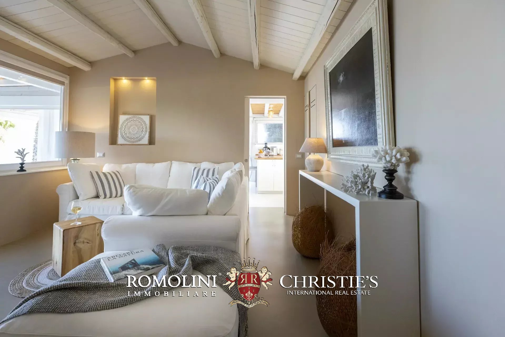 4 Bedroom Villa/Townhouse's Image 59