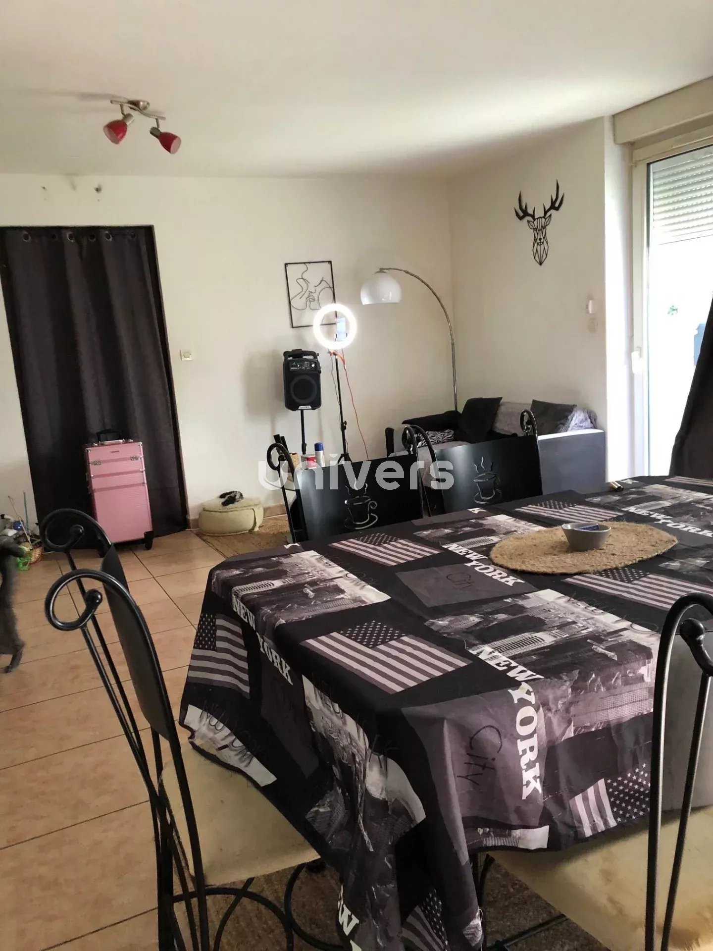 IMMEUBLE 192M2 avec 3 appartements