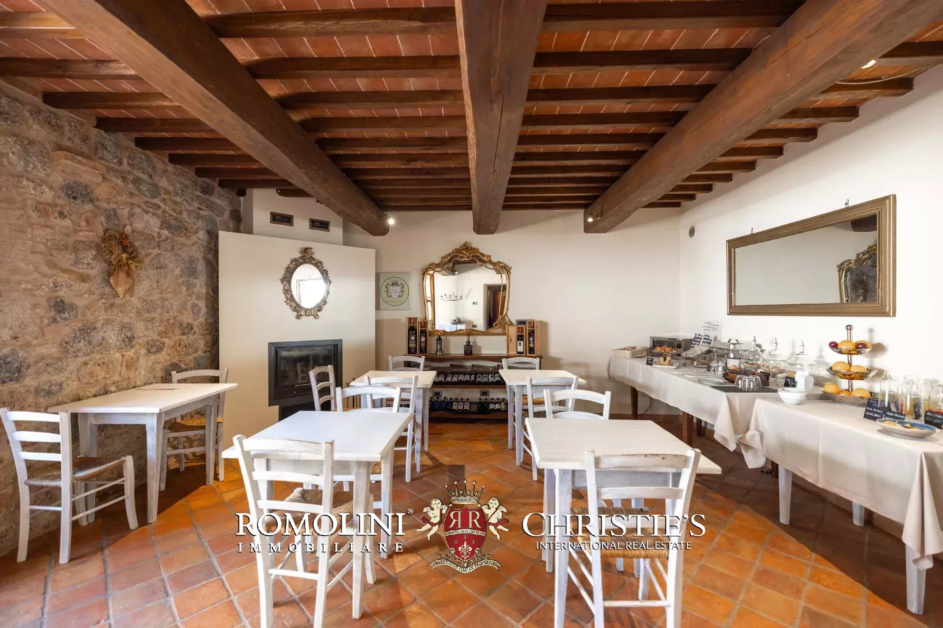 14 Bedroom Villa/Townhouse's Image 44