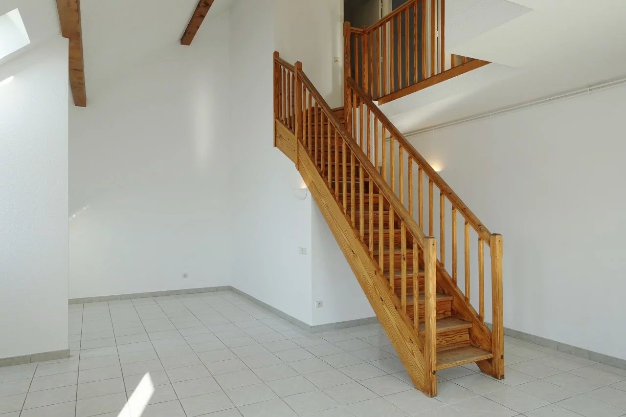 T4 DUPLEX DE 77 m² avec Terrasse de 20 m² — photo 4