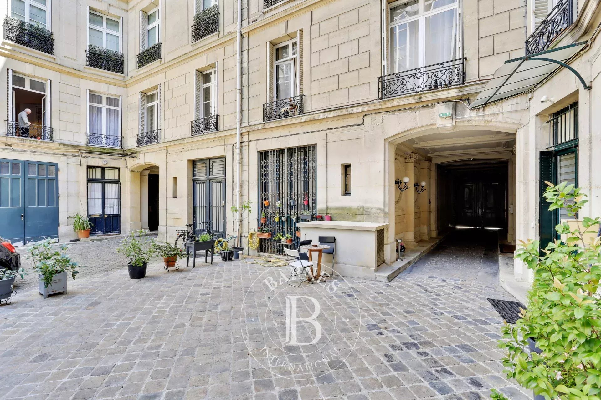 Daire Paris 6ème - picture 14