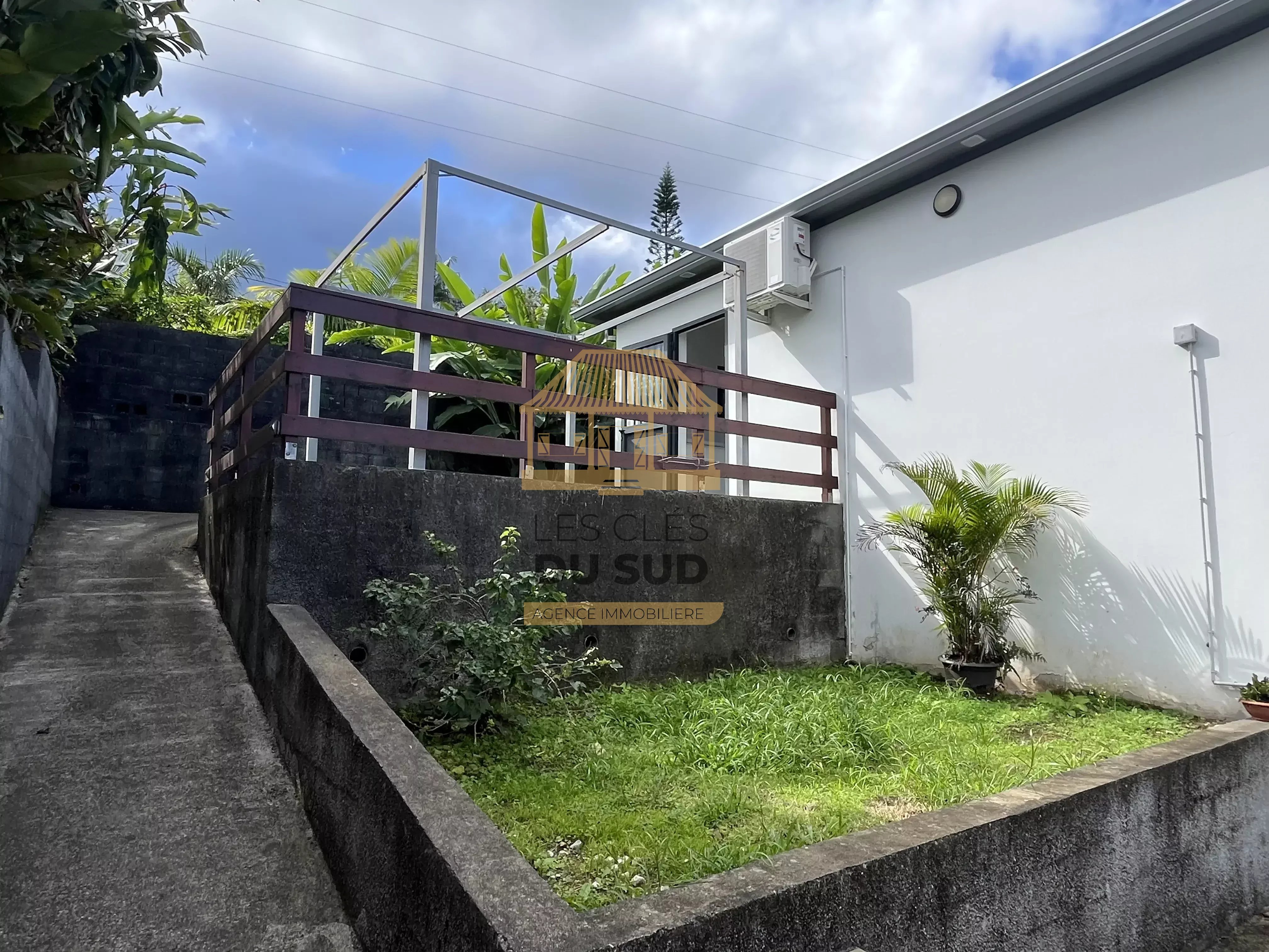 Maison T4 à louer sur les Bas de Jean Petit (97480)