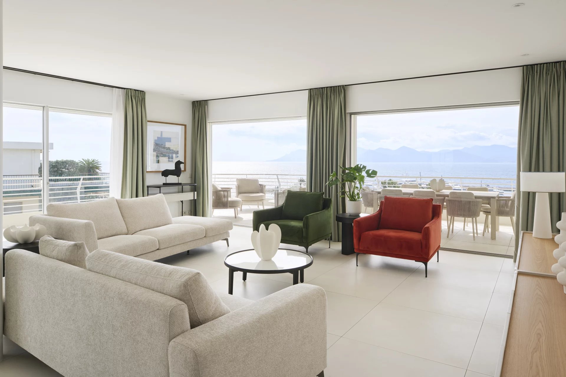 Image of Apartment - 3 Bedrooms for Sale in Alpes-Maritimes-Cannes-France, Image 3