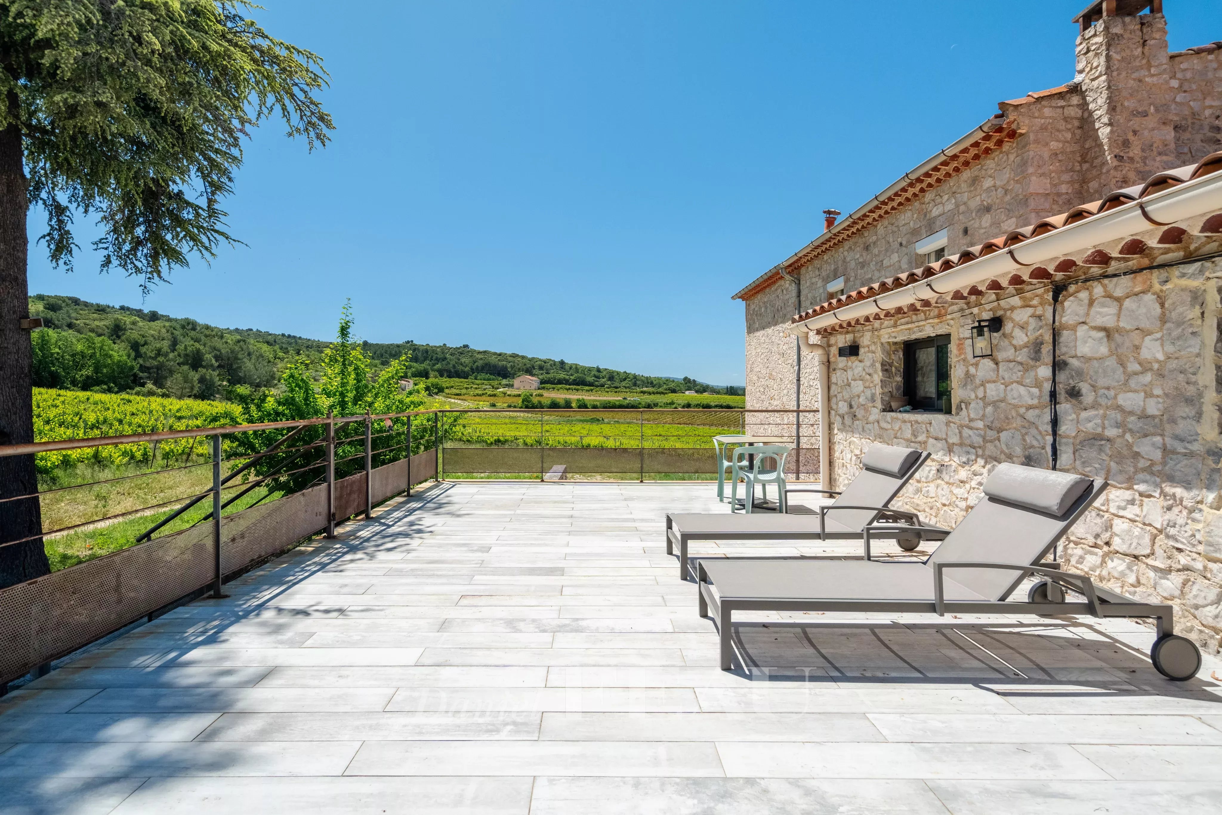 Sale House Bédoin