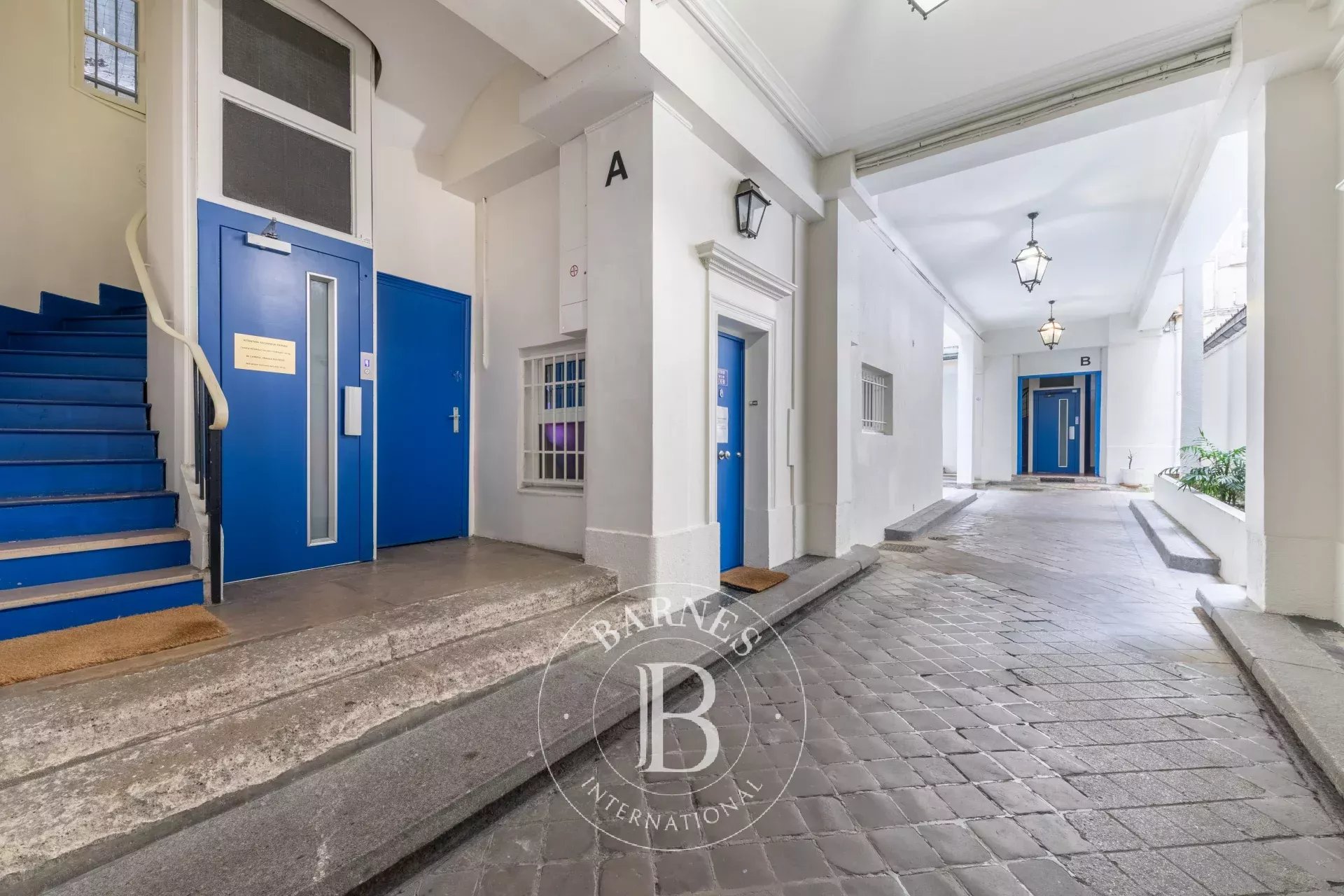 Daire Paris 3ème - picture 11