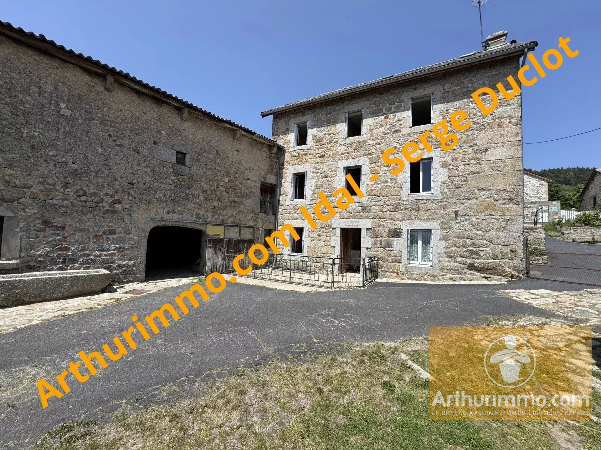 Authentique Corps de Ferme avec Vue Panoramique