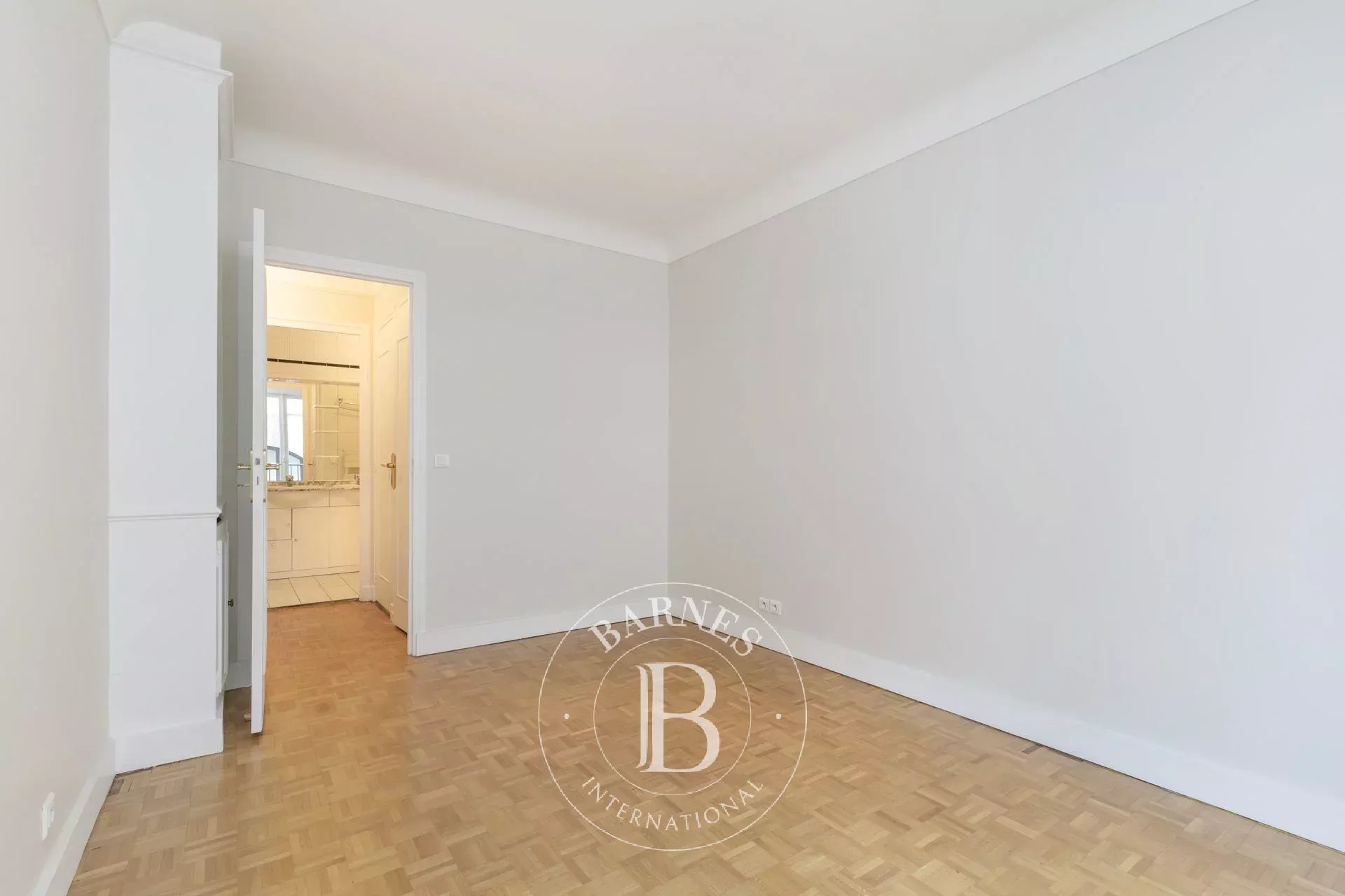 Daire Paris 16ème - picture 7