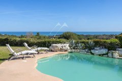 An exceptional villa in the heart of a prestigious estate on the French Riviera – just 12 minutes from Nice International Airport — photo 1 of 7