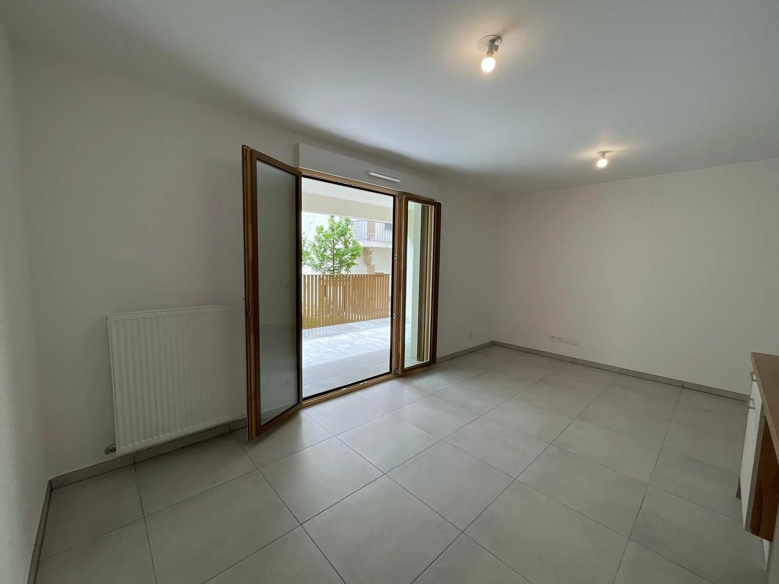 85859594 Location Lyon 9ème