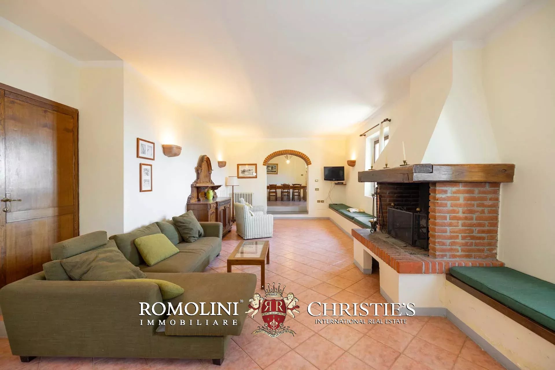 25 Bedroom Villa/Townhouse's Image 23