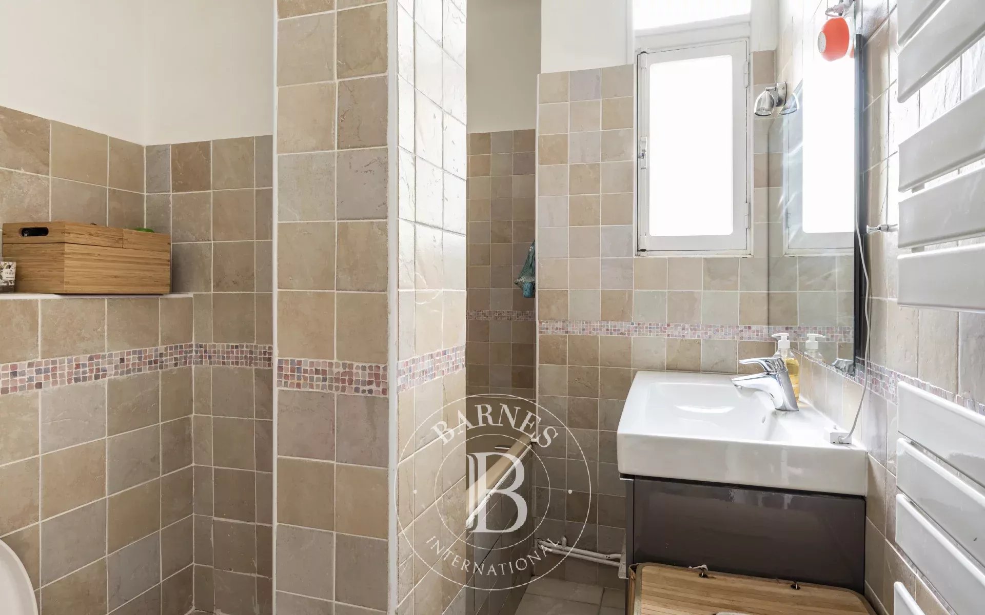 Daire Paris 18ème - picture 10