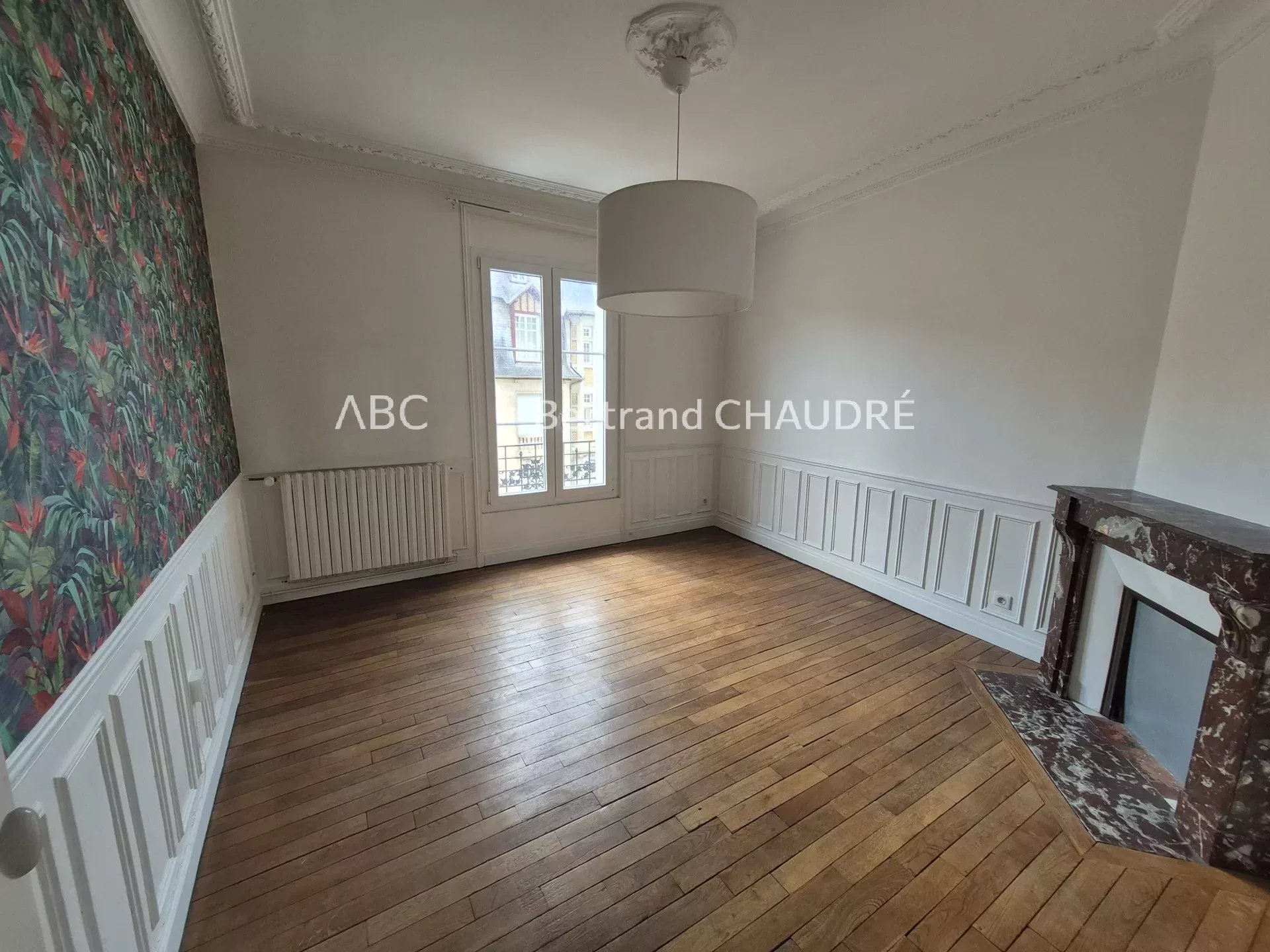 T3 ANCIEN SECTEUR VOLTAIRE